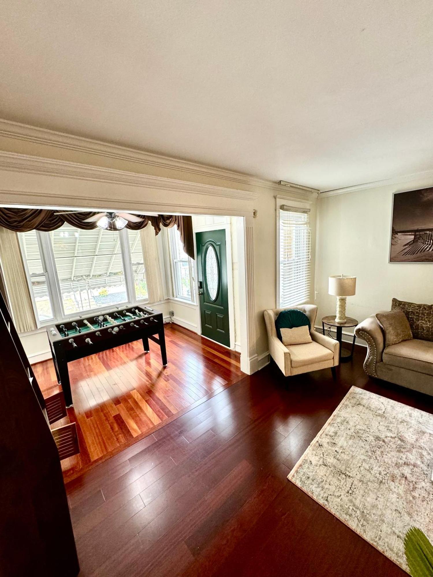 A Perfect Place To Call Home, Free Parking At Time